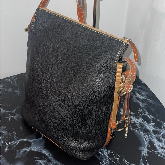 Dooney & Bourke Handbag Pebble Grain Leather Sac
Shoulder Bag Black AUTHENTIC - Picture 6 of 13